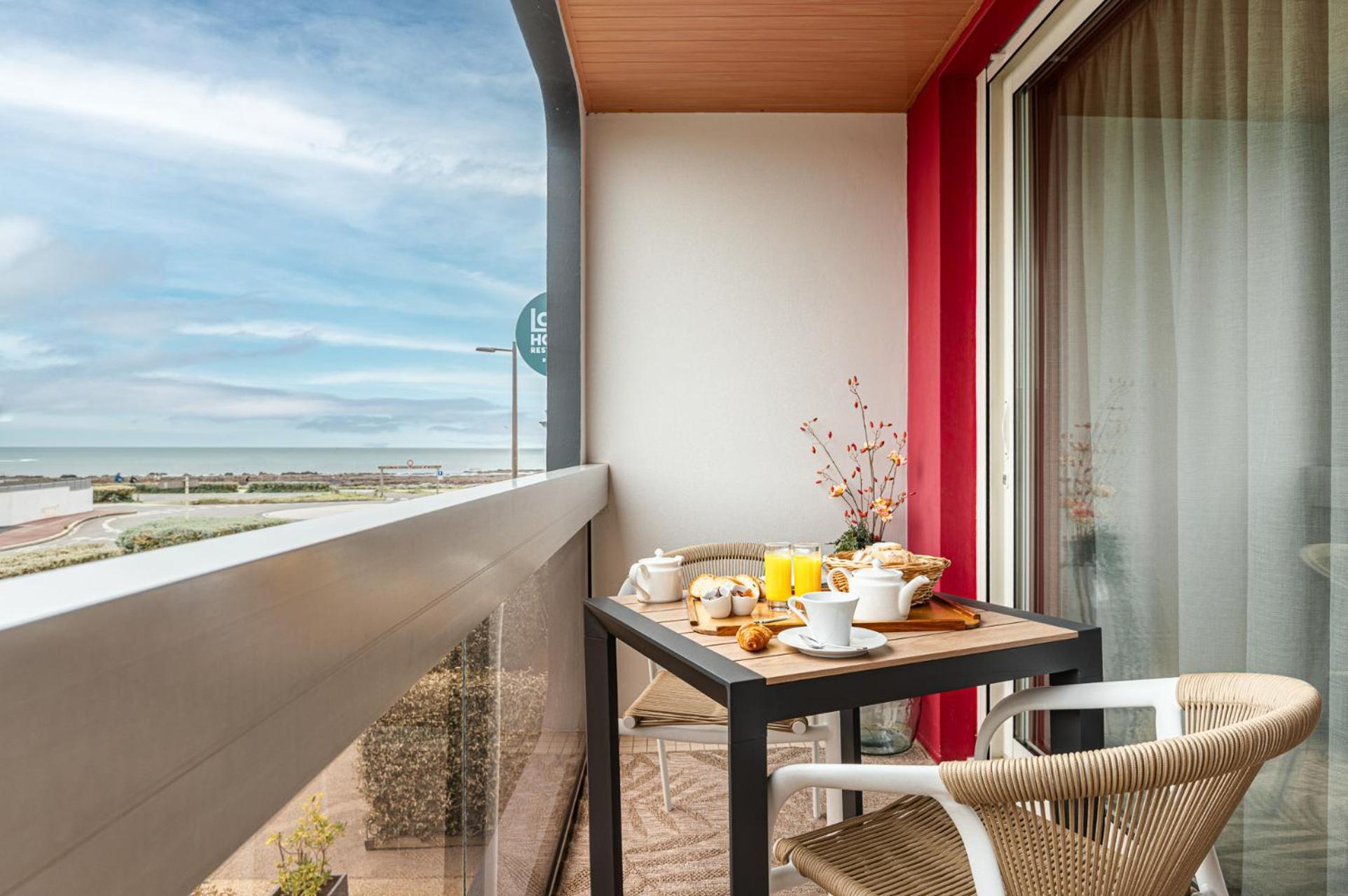Logis Hotellerie Les Brisants , Restaurant J M Perochon Bretignolles-sur-Mer ภายนอก รูปภาพ