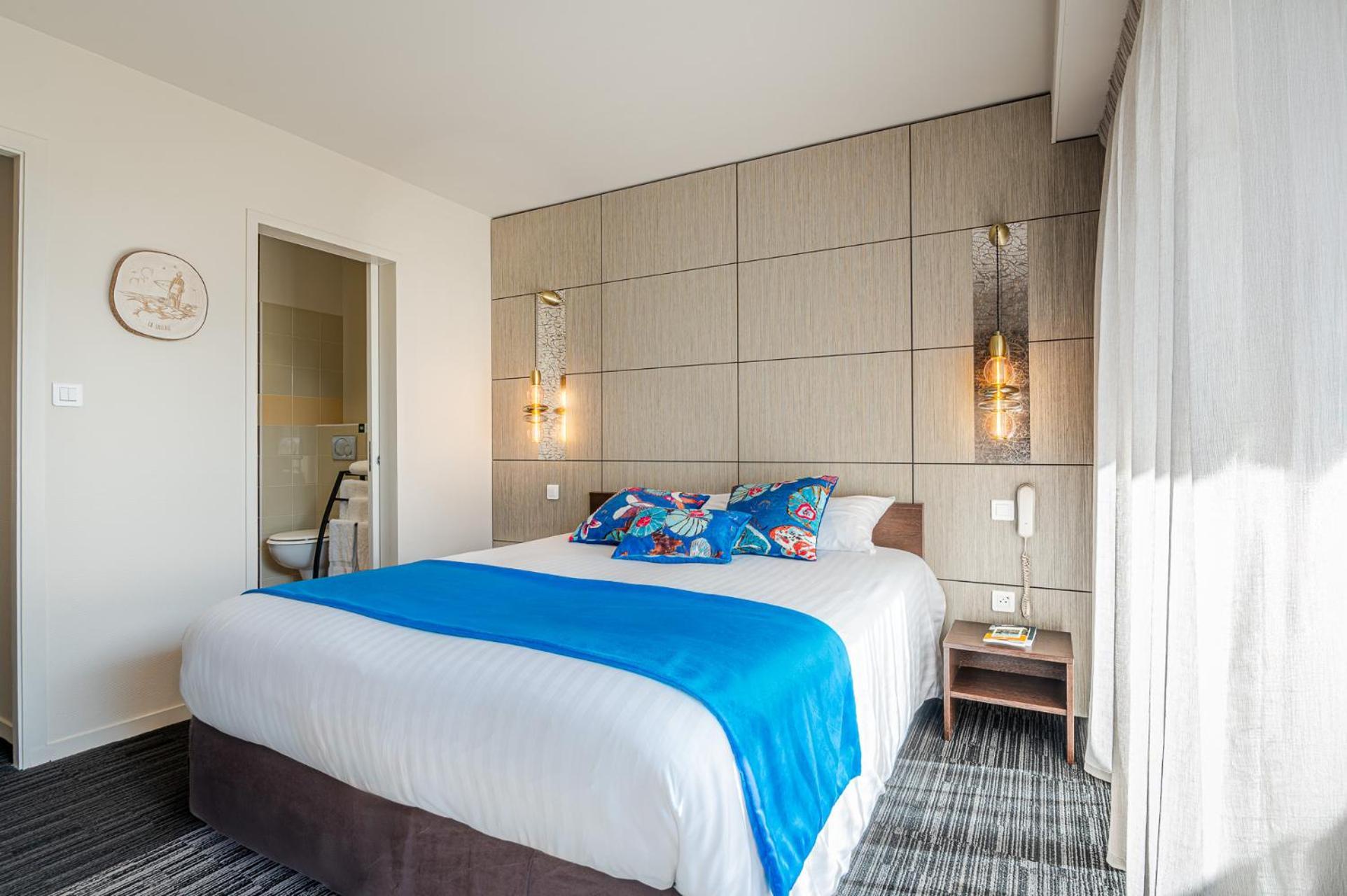 Logis Hotellerie Les Brisants , Restaurant J M Perochon Bretignolles-sur-Mer ภายนอก รูปภาพ