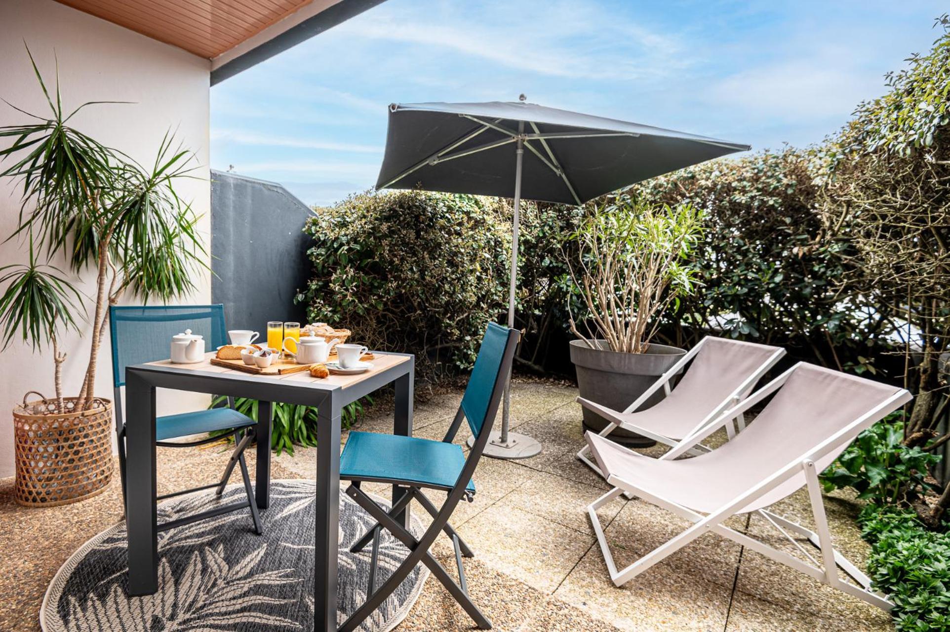 Logis Hotellerie Les Brisants , Restaurant J M Perochon Bretignolles-sur-Mer ภายนอก รูปภาพ