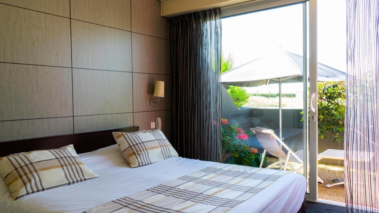 Logis Hotellerie Les Brisants , Restaurant J M Perochon Bretignolles-sur-Mer ภายนอก รูปภาพ