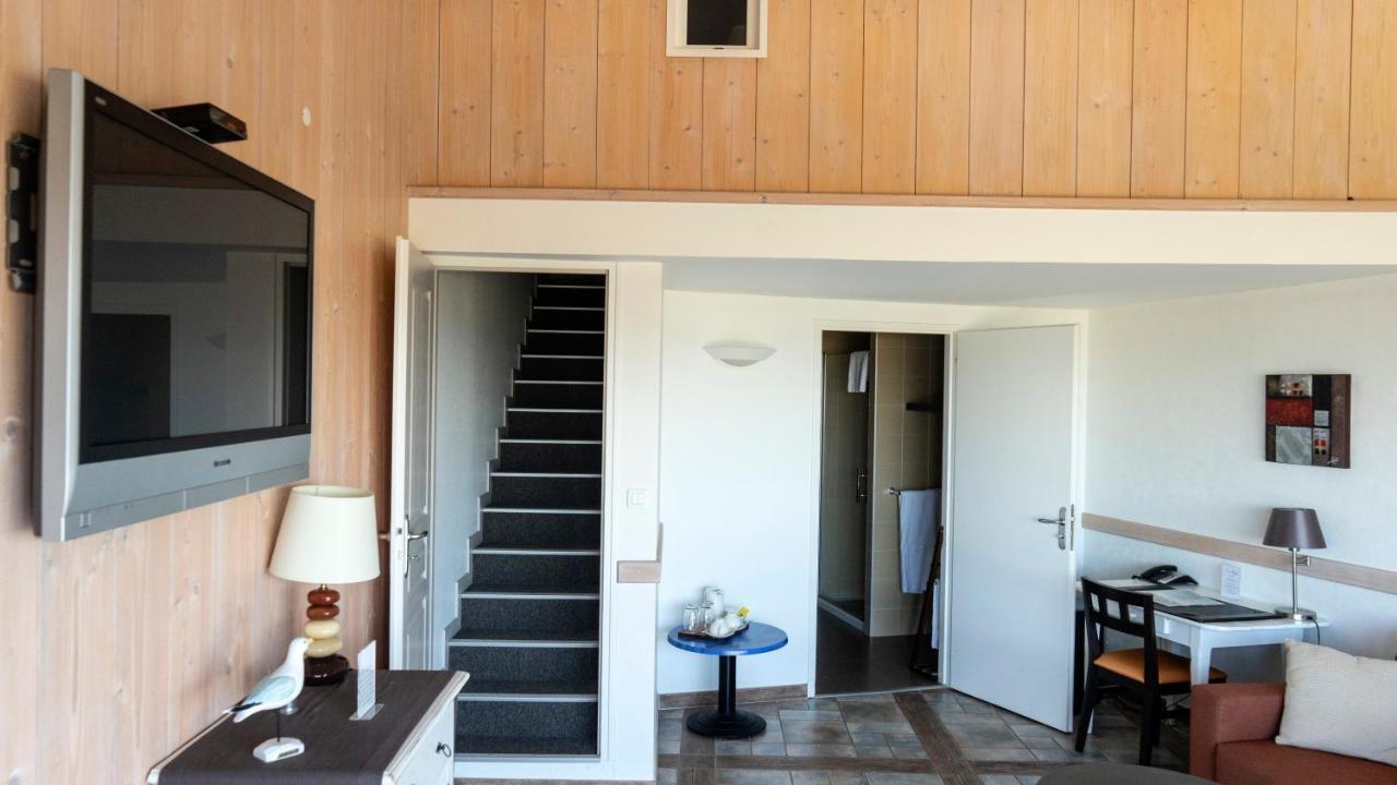 Logis Hotellerie Les Brisants , Restaurant J M Perochon Bretignolles-sur-Mer ภายนอก รูปภาพ